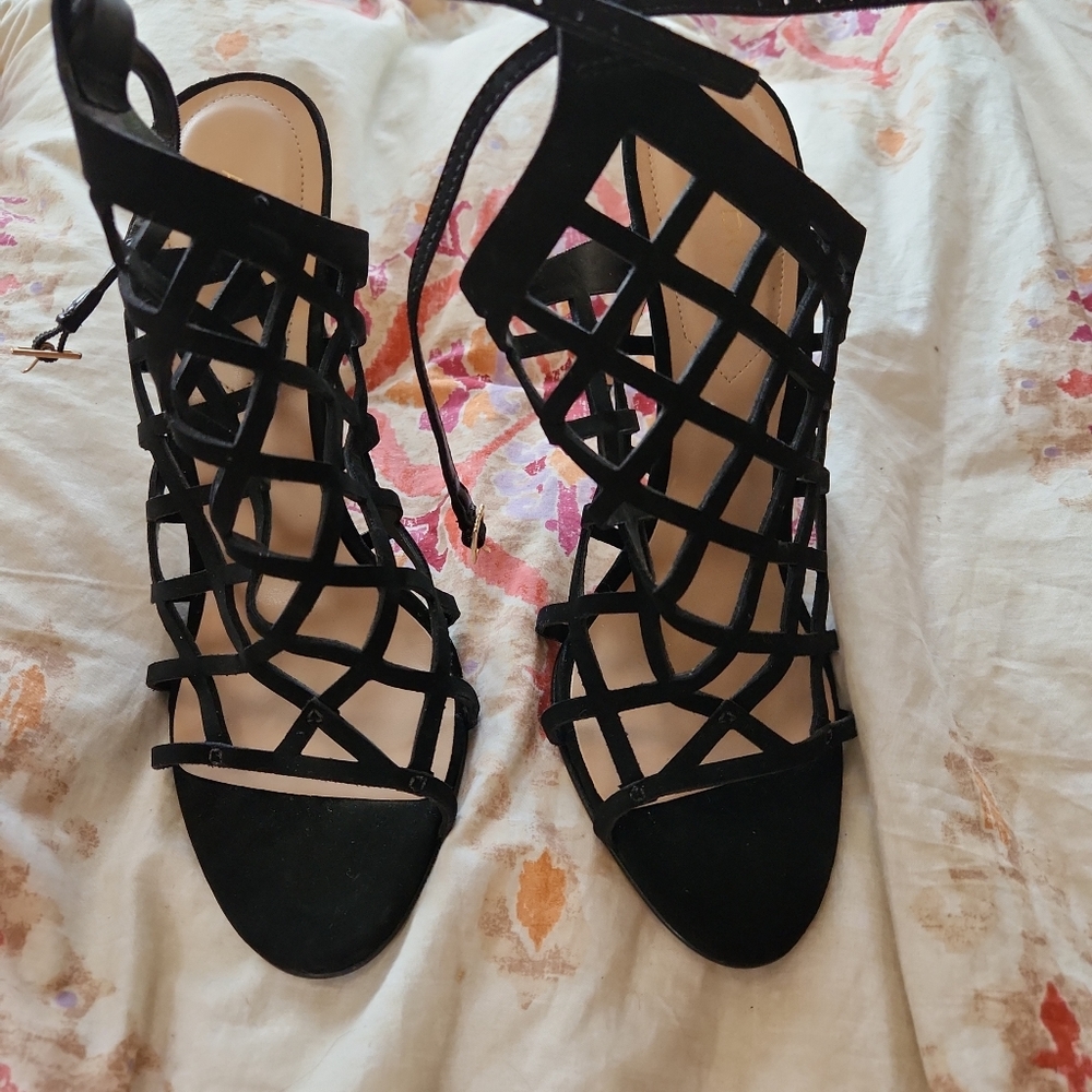 high heels sandals